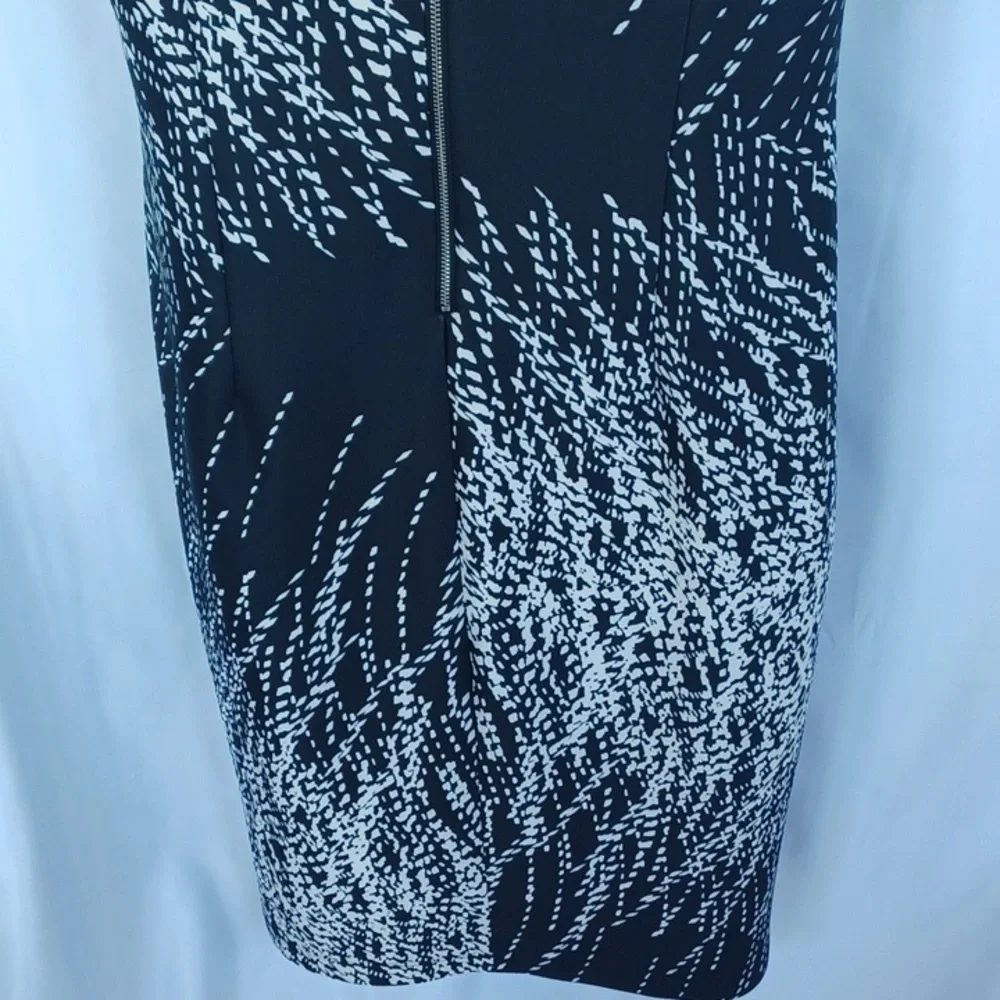 Metaphor Sheath black & white stretch sz 14 cap sleeves rounded neck, 20
